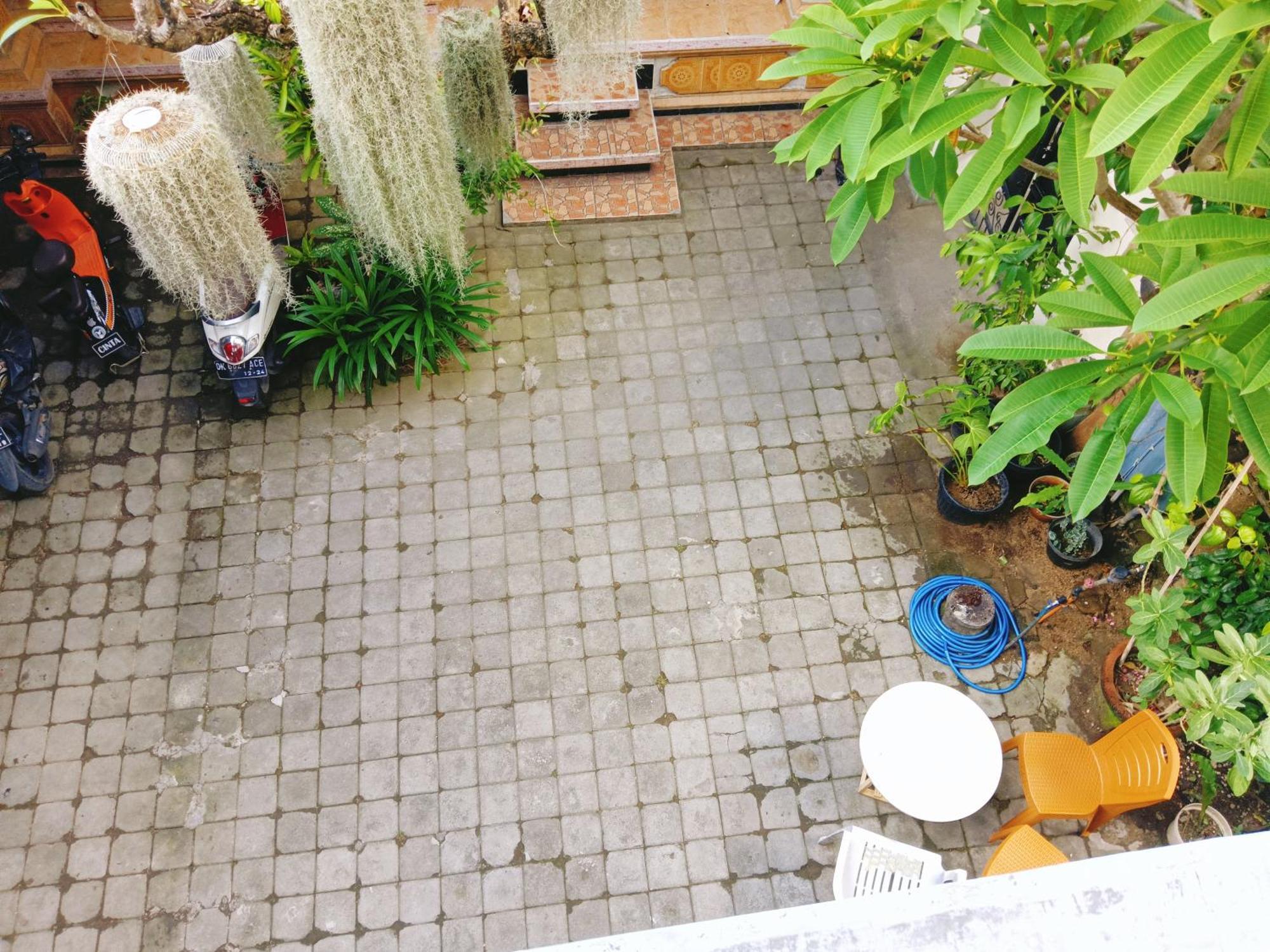 Mama Mega Homestay Pesanggaran Eksteriør bilde